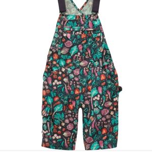 Duluth Heirloom Gardening Short Overalls in Vegetables